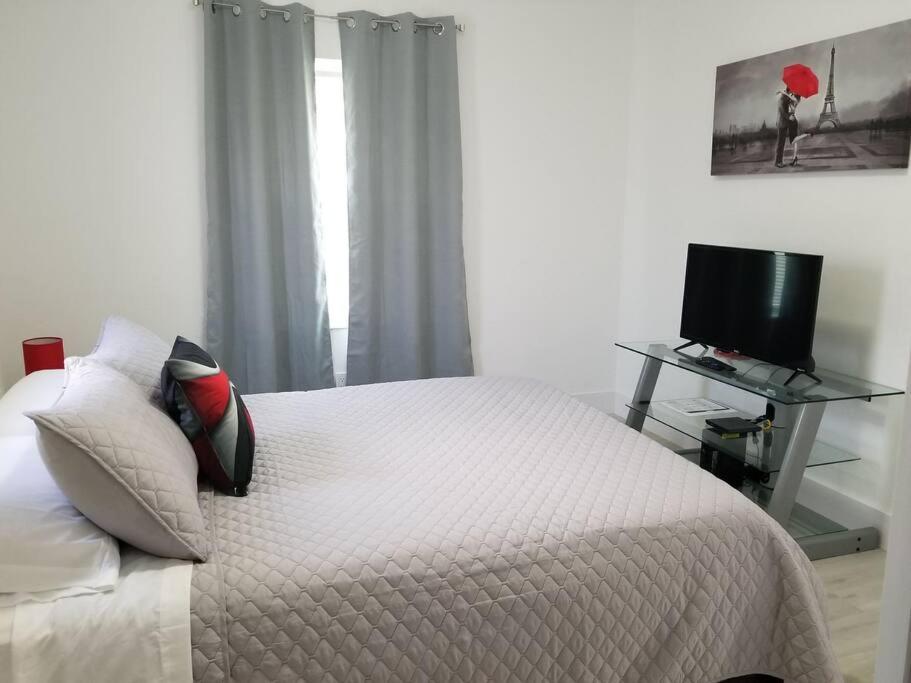My Lovely Home In Miami 15 Minutes From The Beach Exterior photo